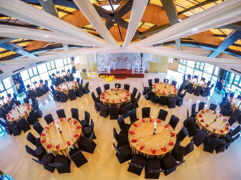 Grand Xing Imperial Hotel Iloilo Esterno foto