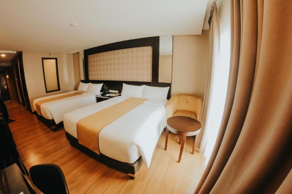 Grand Xing Imperial Hotel Iloilo Esterno foto